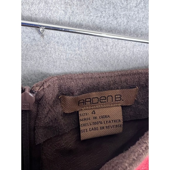 Arden B Brown Suede Leather Mini Skirt Floral Butterfly Applique Boho Womens 4 - Picture 3 of 5